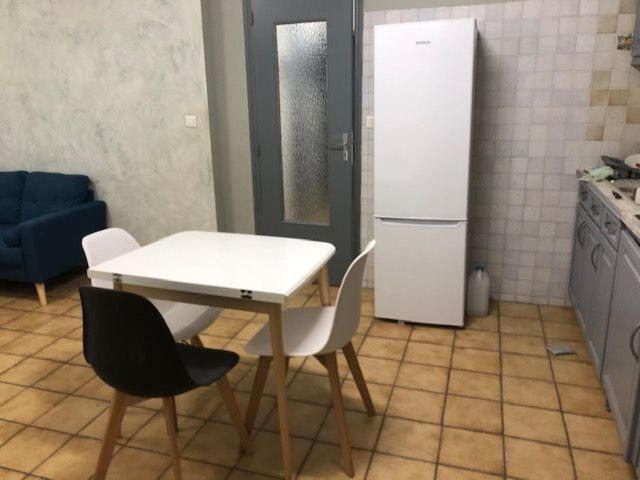 Hoche Apartman Coursan Kültér fotó